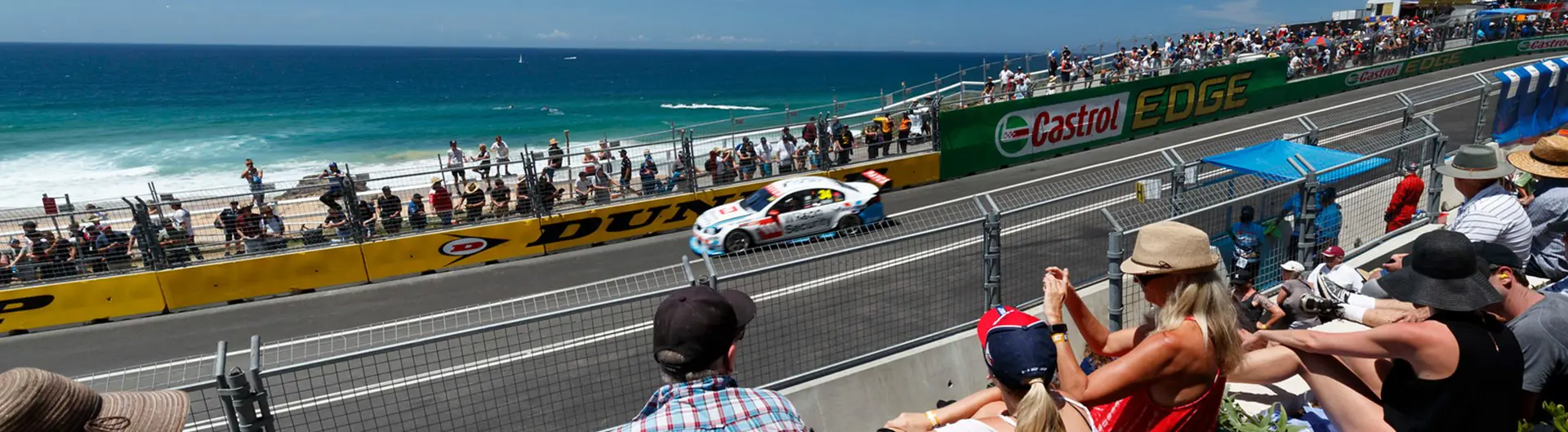 Newcastle Supercars - Trackside 